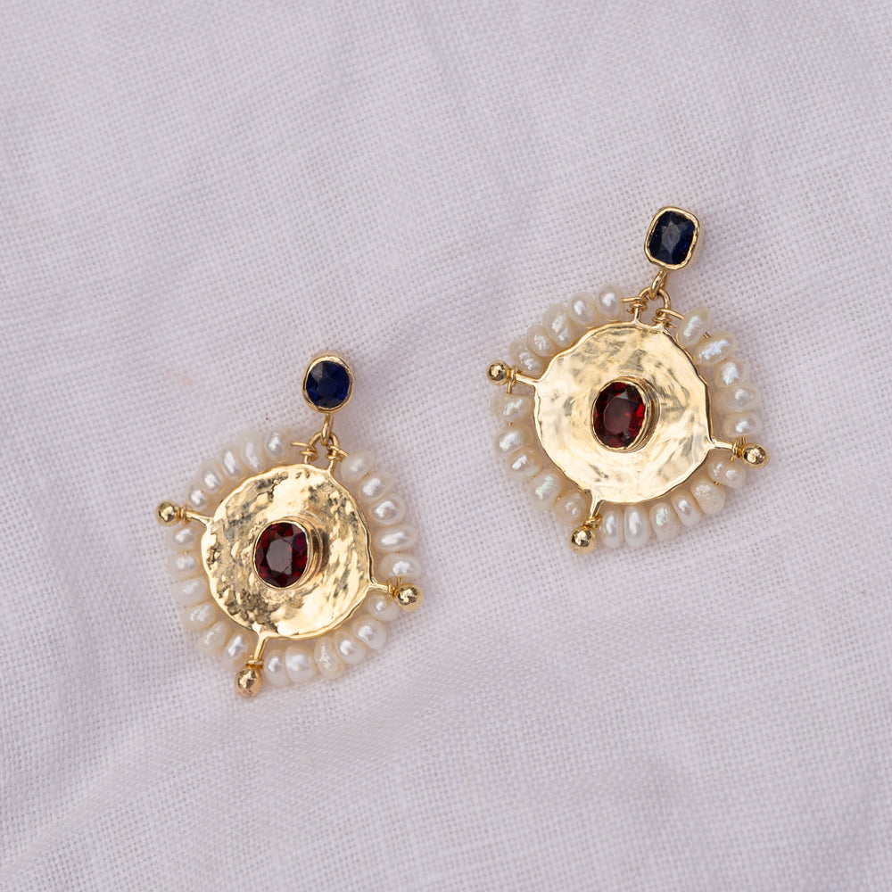 Heirloom sapphire and garnet, freshwater pearls, 9ct yellow gold.