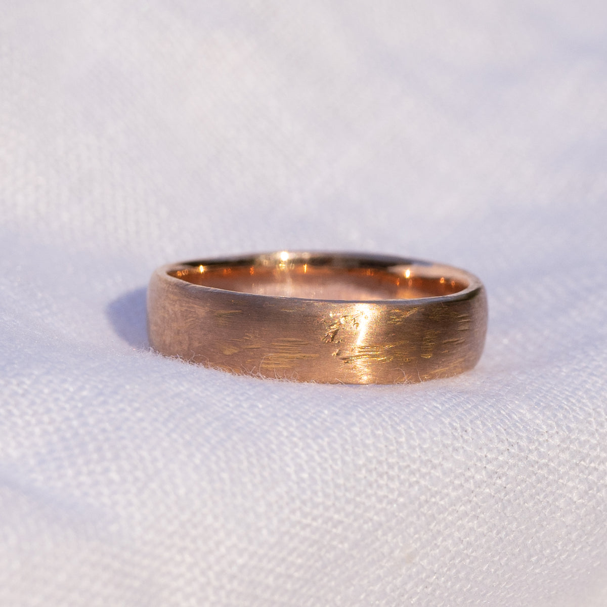 Textured Mens 5mm Wedder 18ct Rose Gold-2.jpg