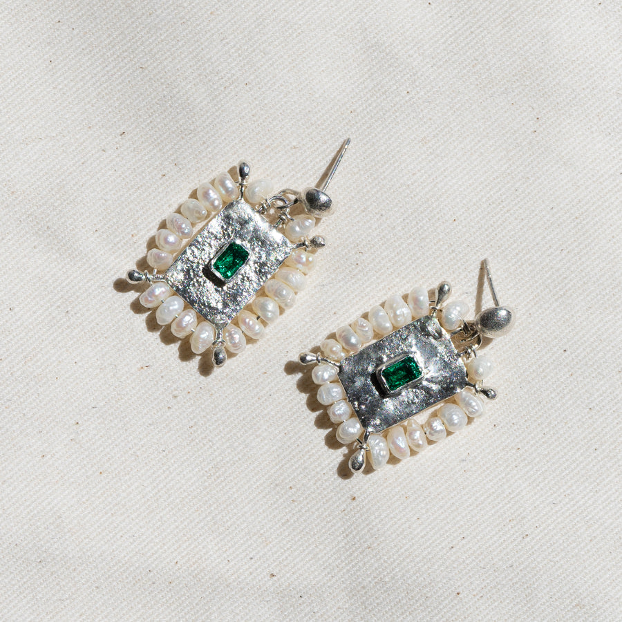 L'ange Sharpe Emerald Earrings