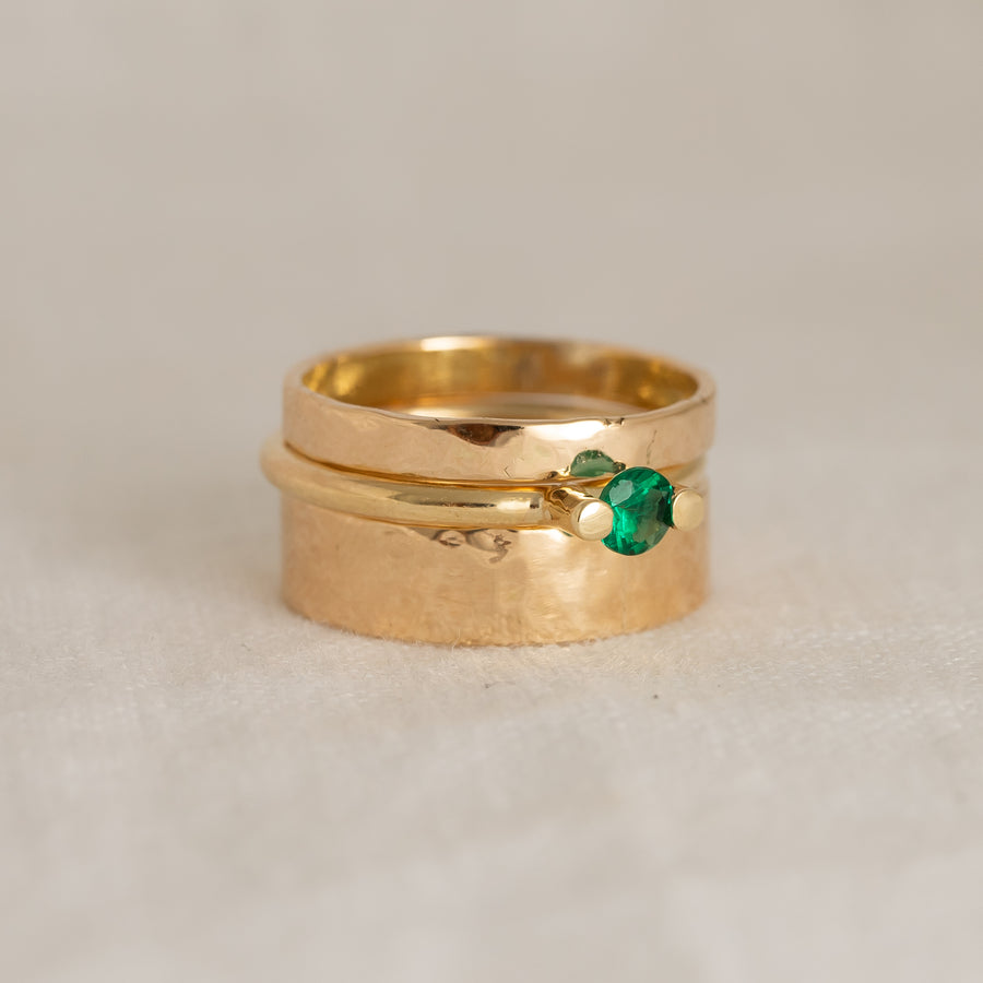 Ramie Solitaire Ring with 4mm Lab Emerald Size M 1/2