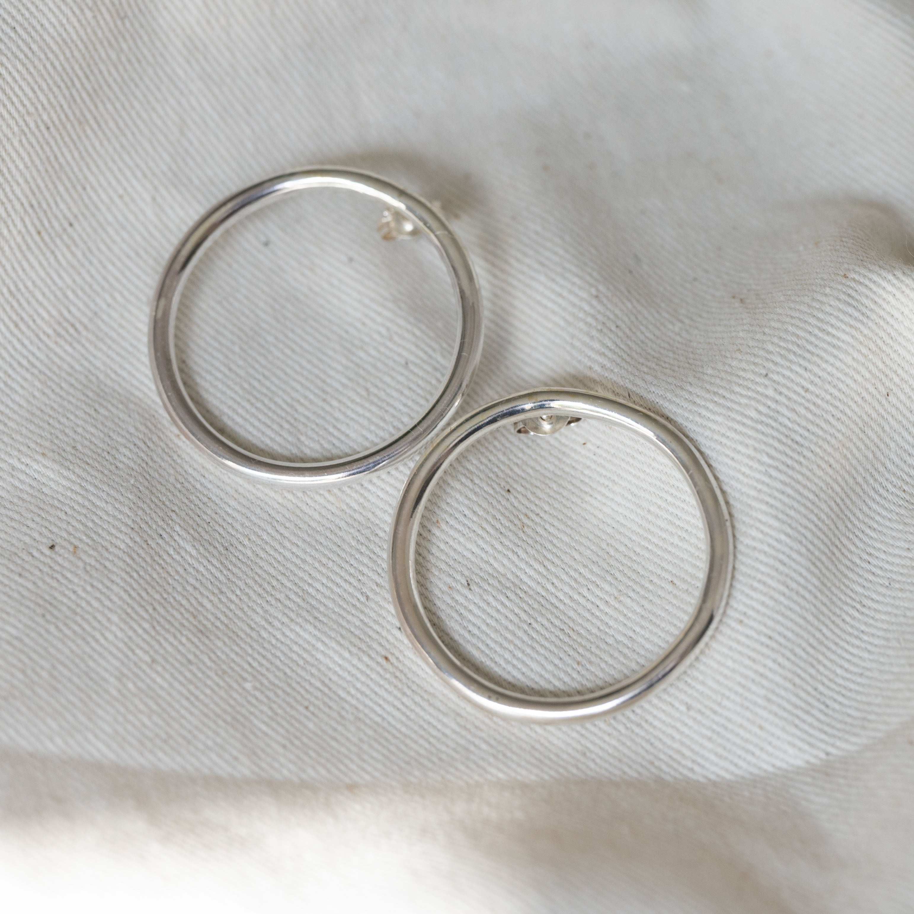 Ivy Stud Hoops